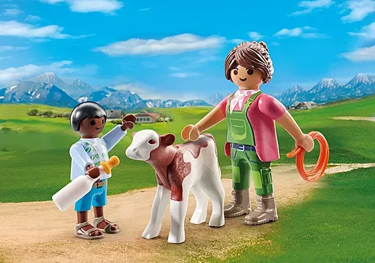 Playmobil Paysanne avec enfant donnant le biberon au veau