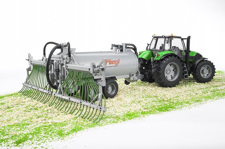 Brüder Remorque citerne Fliegl avec rampe d&#39;épandage