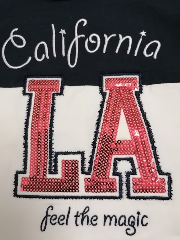 T-shirt marine et blanc brodé California LA feel the magic avec sequins
