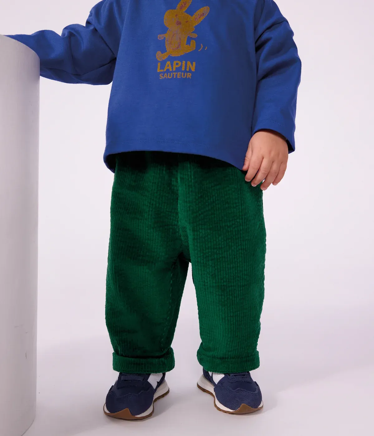 Petit Bateau Pantalon bébé en velours uni