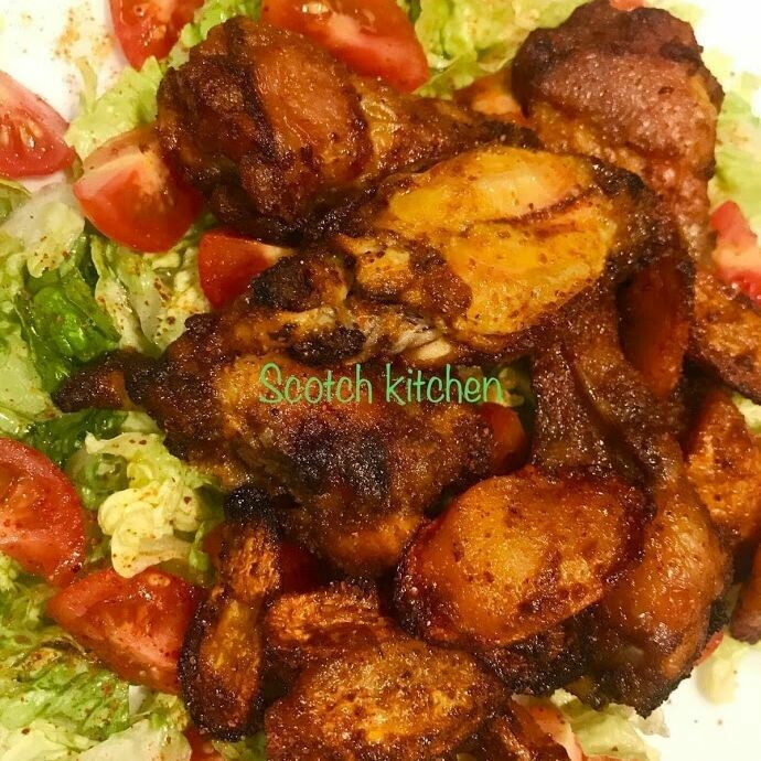 Scotch Moto Moto wings with Salad, 203kcal