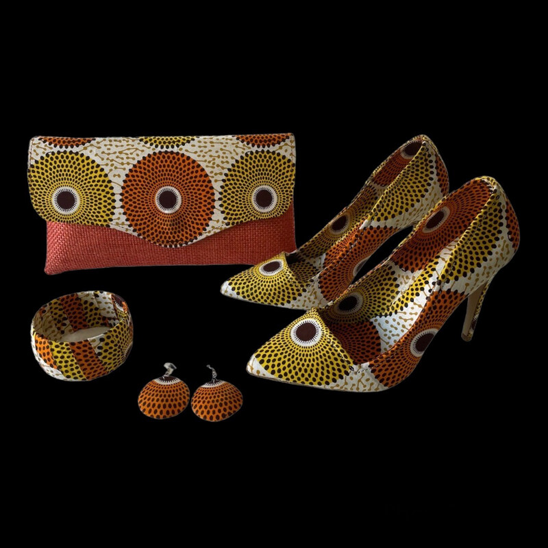 Akinyi Set (SIZE 6/39UK)