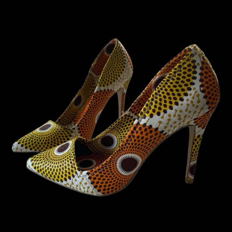 Akinyi Set (SIZE 6/39UK)