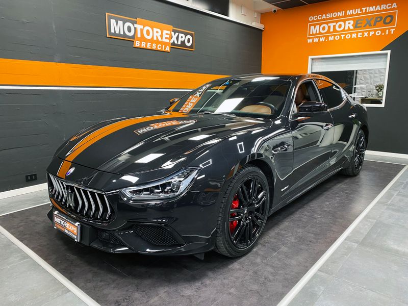 Maserati Ghibli 3.0 V6 DS 250cv Auto GRAN SPORT MY18 Black Edition