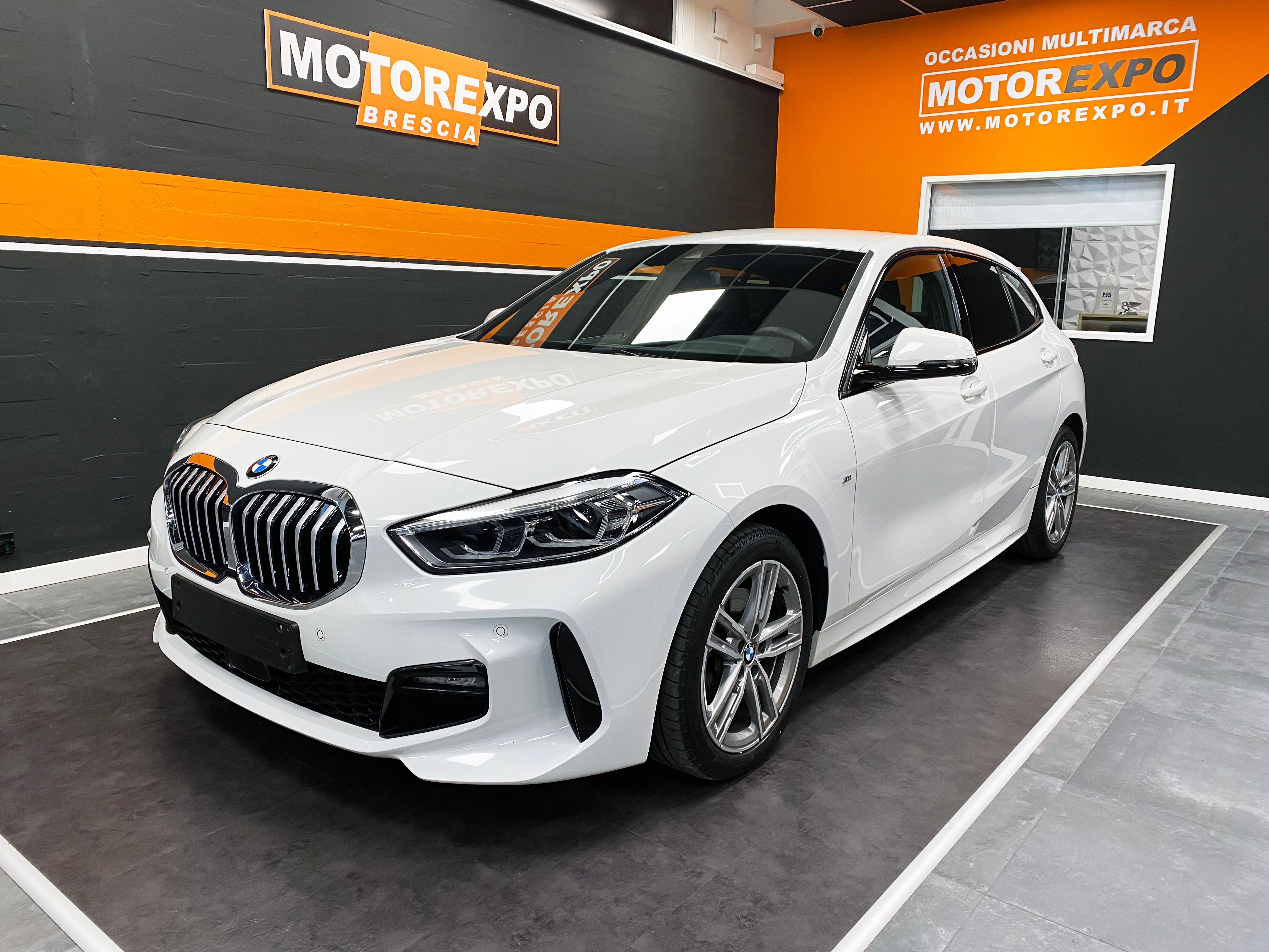 BMW 118 i 136cv M Sport Steptronic Auto Shadow Line Black