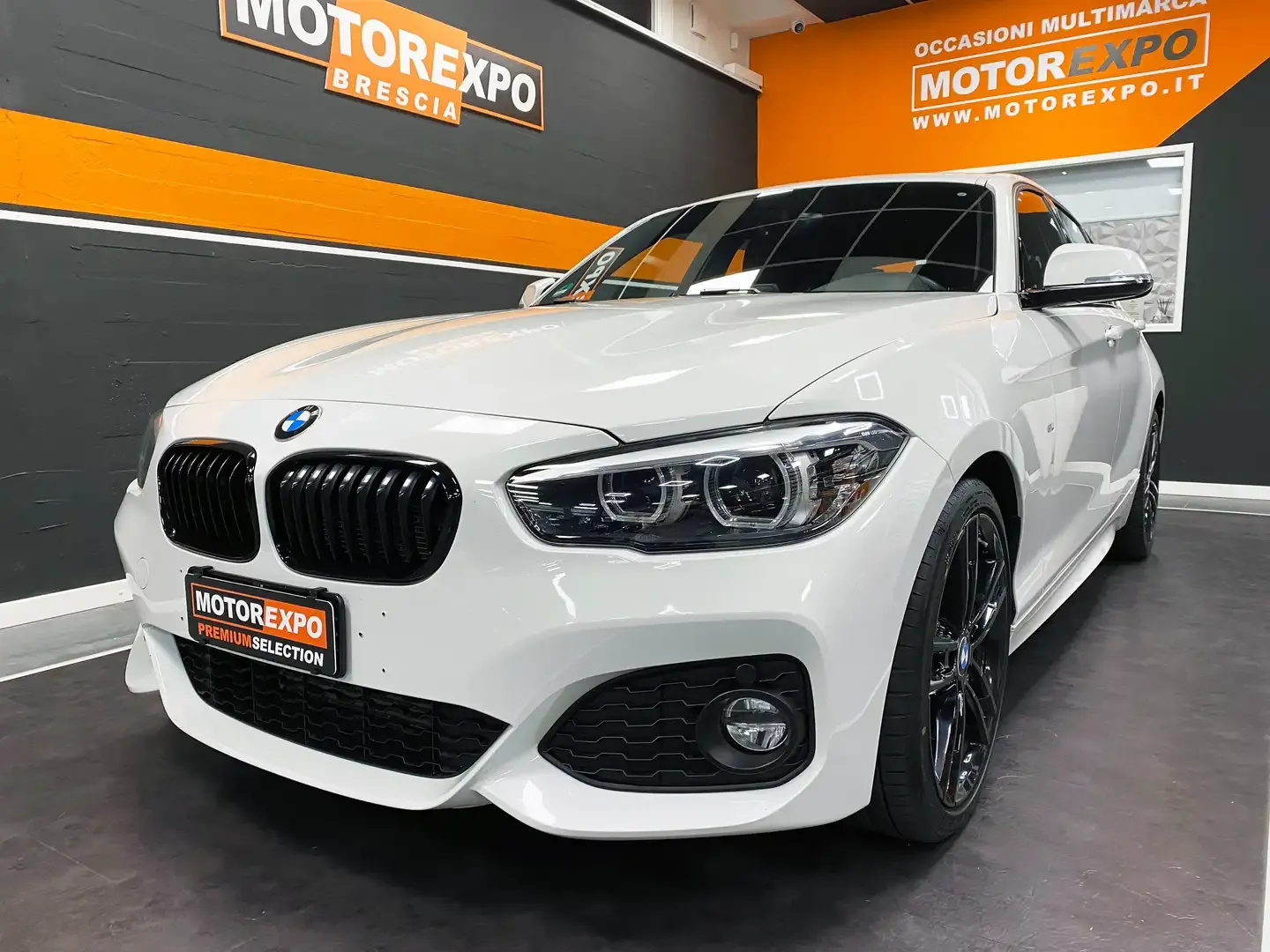 BMW 118 Msport 5p 136CV Shadow Line Edition Black Led-Pelle-18