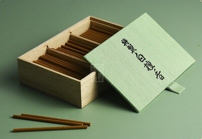 日本香堂 特製白檀香 線香檀香 | 木盒裝 150根