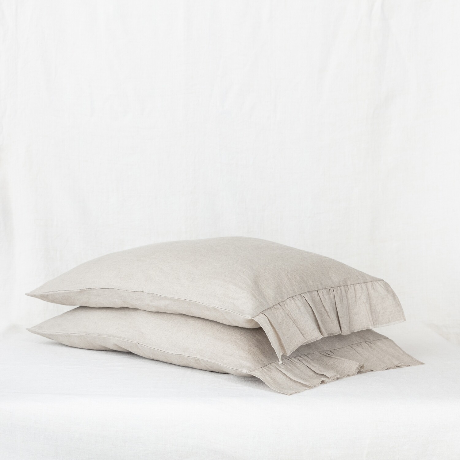 Linen pillow slip with raw frill edge, Natural 