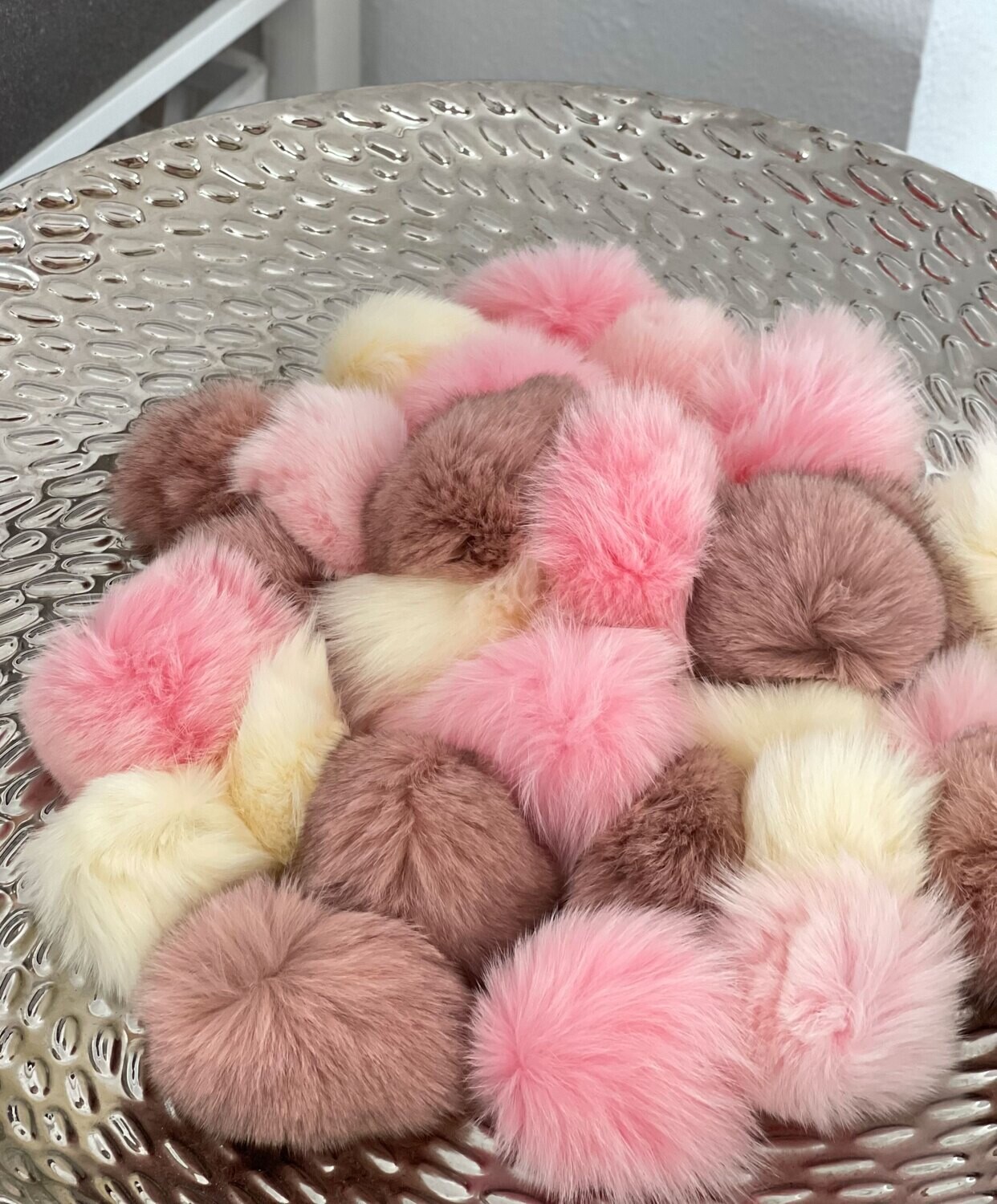 Flauschiger Super Softer Fell Spielball