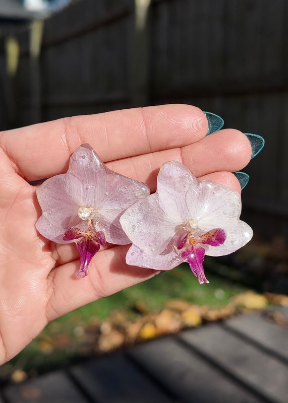 Light Purple Orchid Stud Earrings