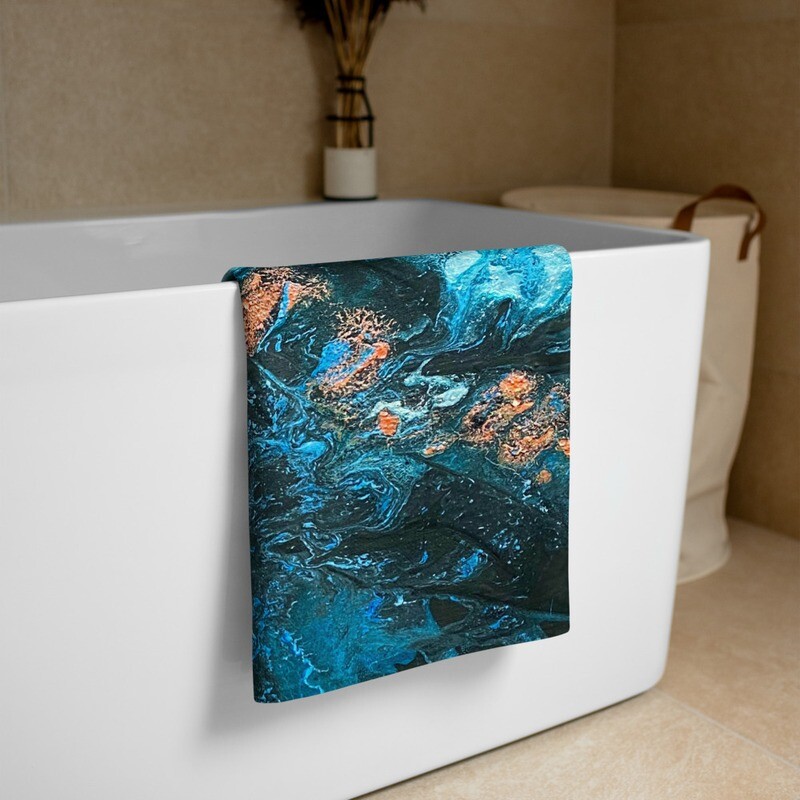 OCEANIC PLUSH BEACH TOWEL