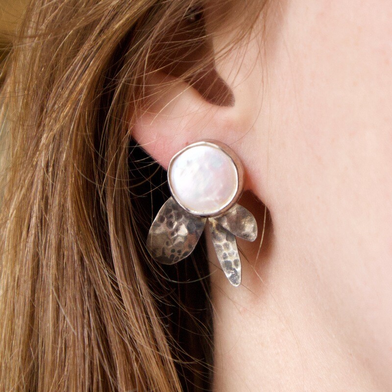 Leslie Weaver Pearl Blueberry Earrings 23
