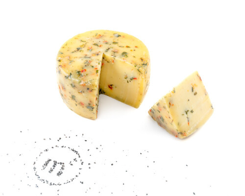 Сыр Качотта с итальянскими травами, Ферма М2, 250 г