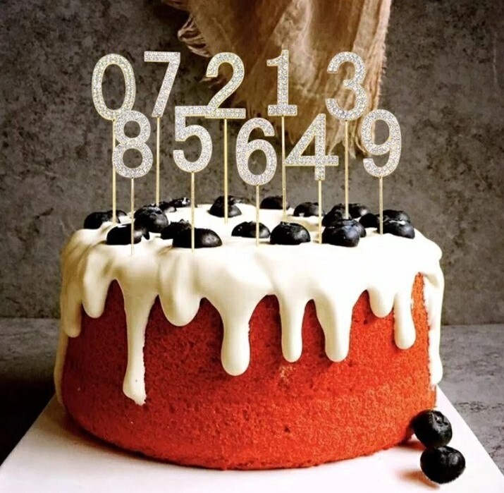 CAKE TOPPERS