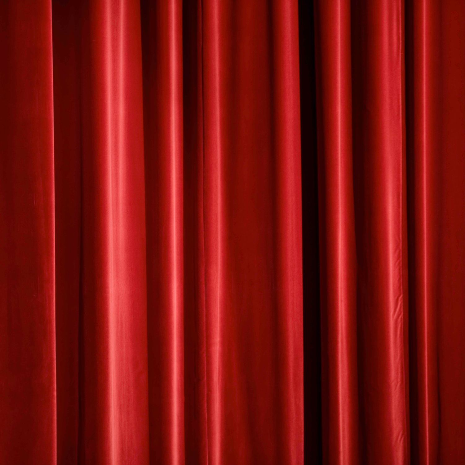 LOVE CURTAIN