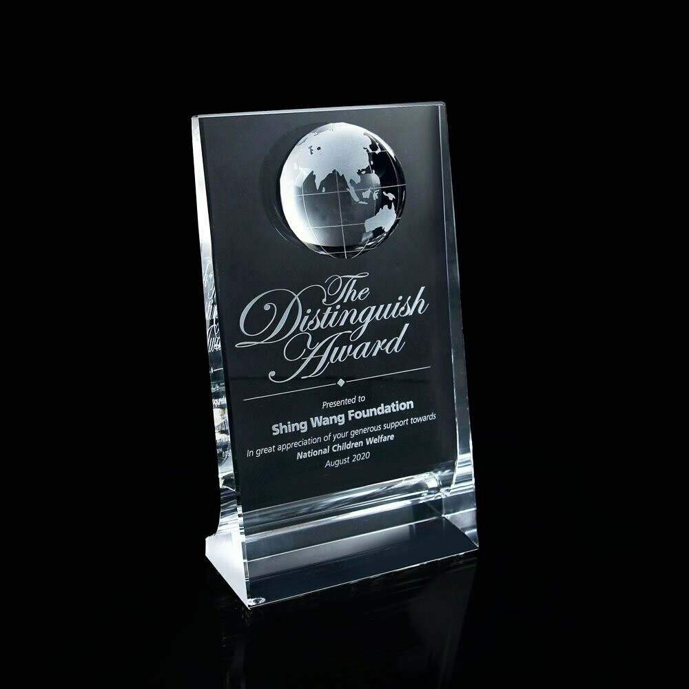 Legend with Globe Crystal Award