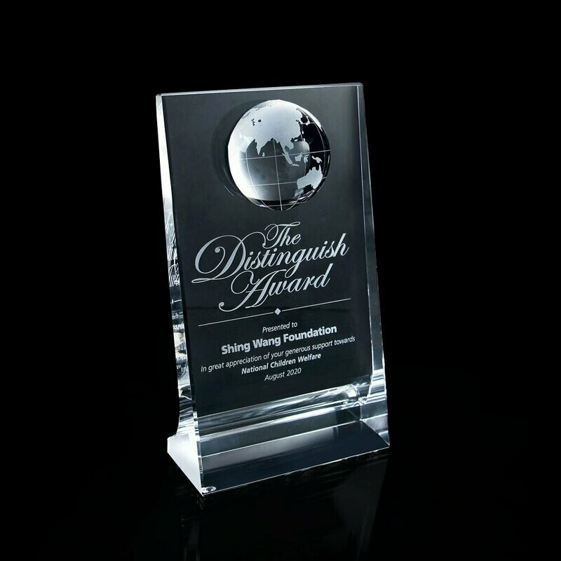 Legend with Globe Crystal Award