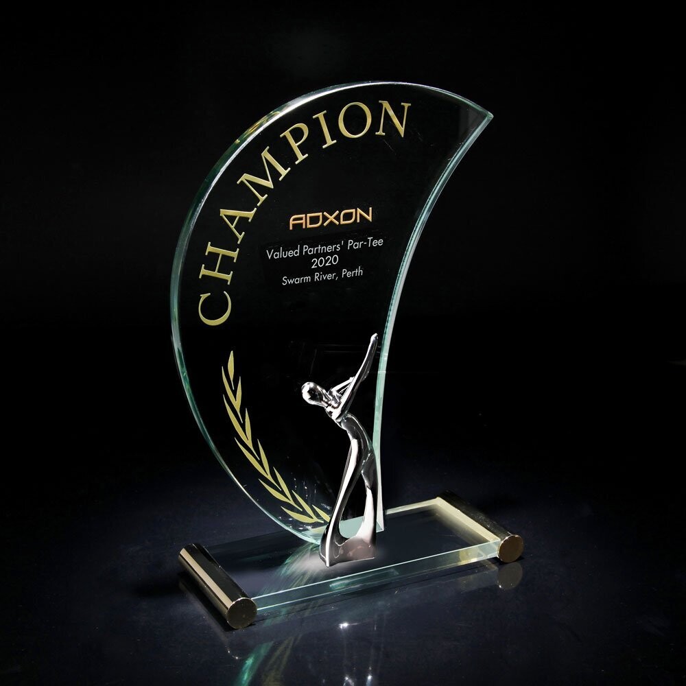 Eminent Golfer's Glass Award