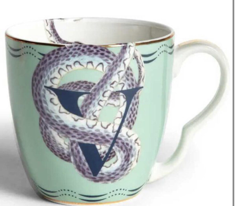Tazza Mug lettera V - livellara