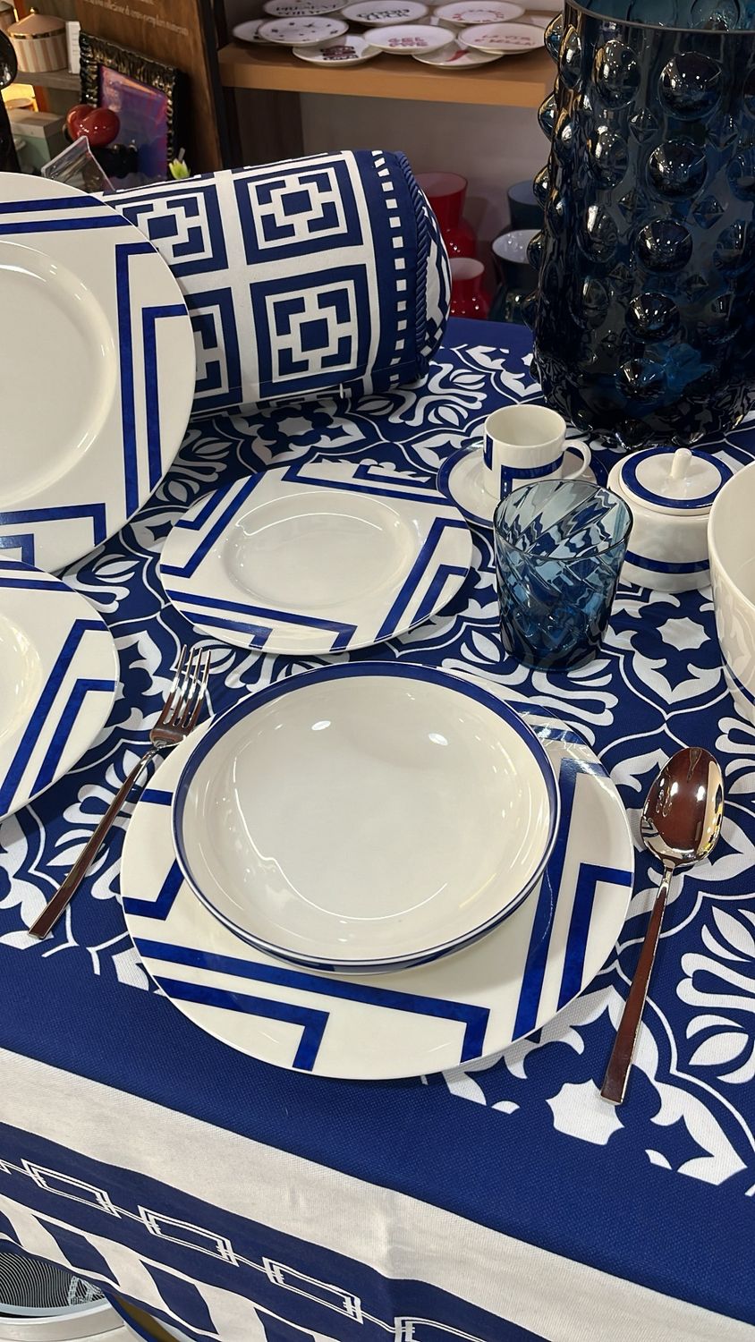 Servizio tavola + caffe 52 pezzi - Seventy Blue Livellara