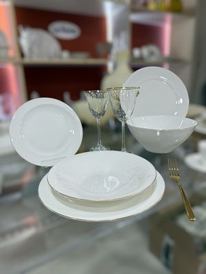 Servizio piatti 40 pezzi - Esprit filo oro Narumi