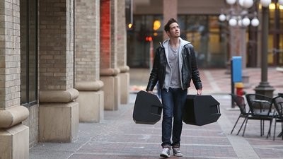 ZLX-15
15”兩分頻無源喇叭 (passive speaker)