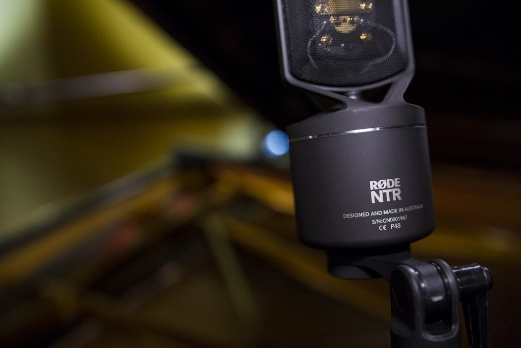 Rode NTR Active Ribbon Microphone (鋁帶話筒)