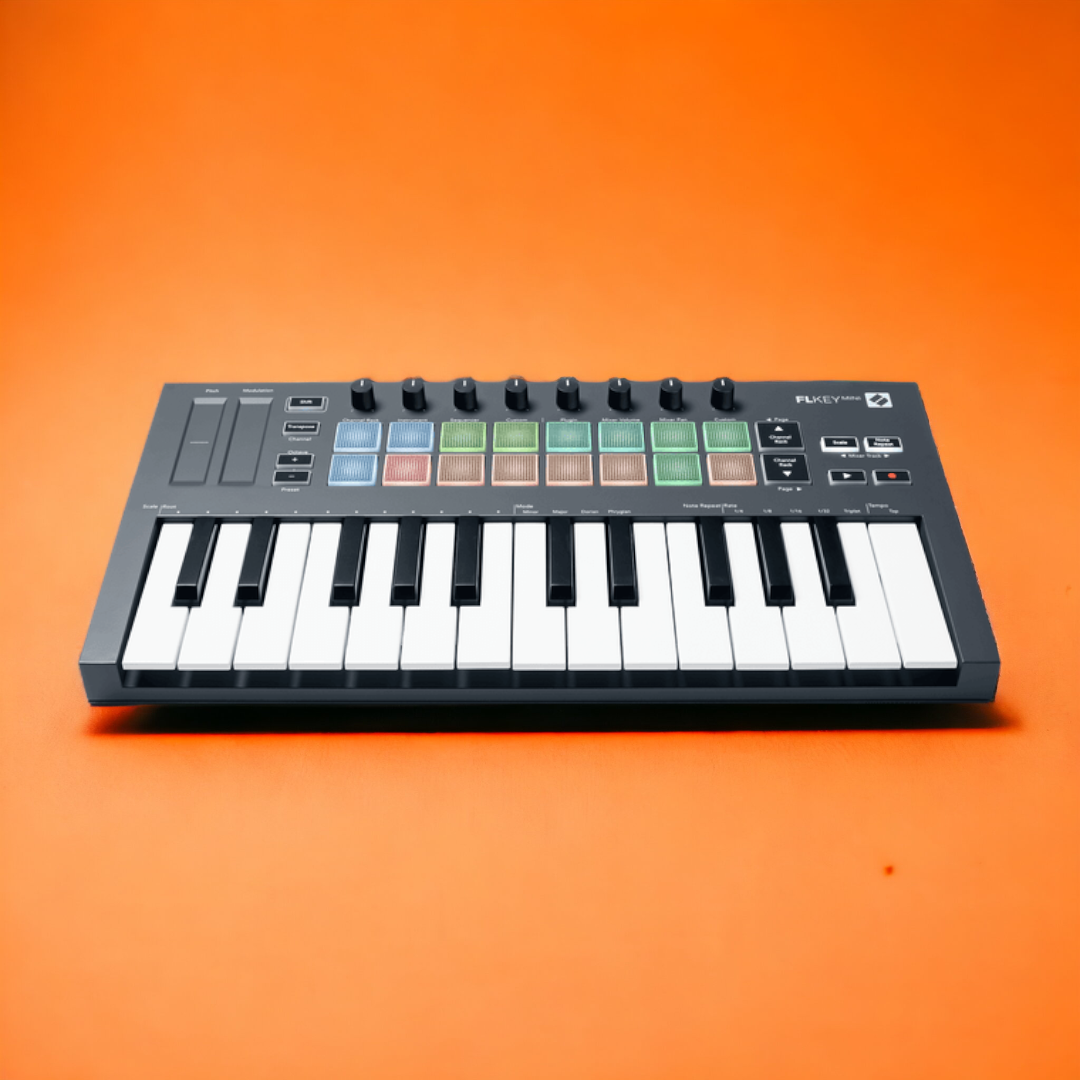 【4月優惠】Novation FLkey Mini (Compact 25-mini-key MIDI keyboard for making music in FL Studio)