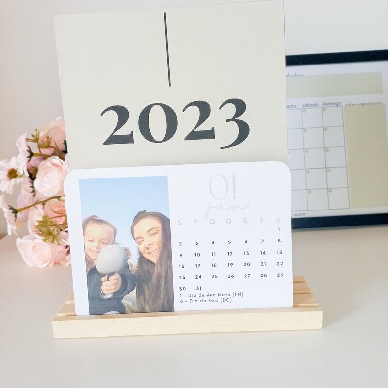 Calendário de secretária 2023/24