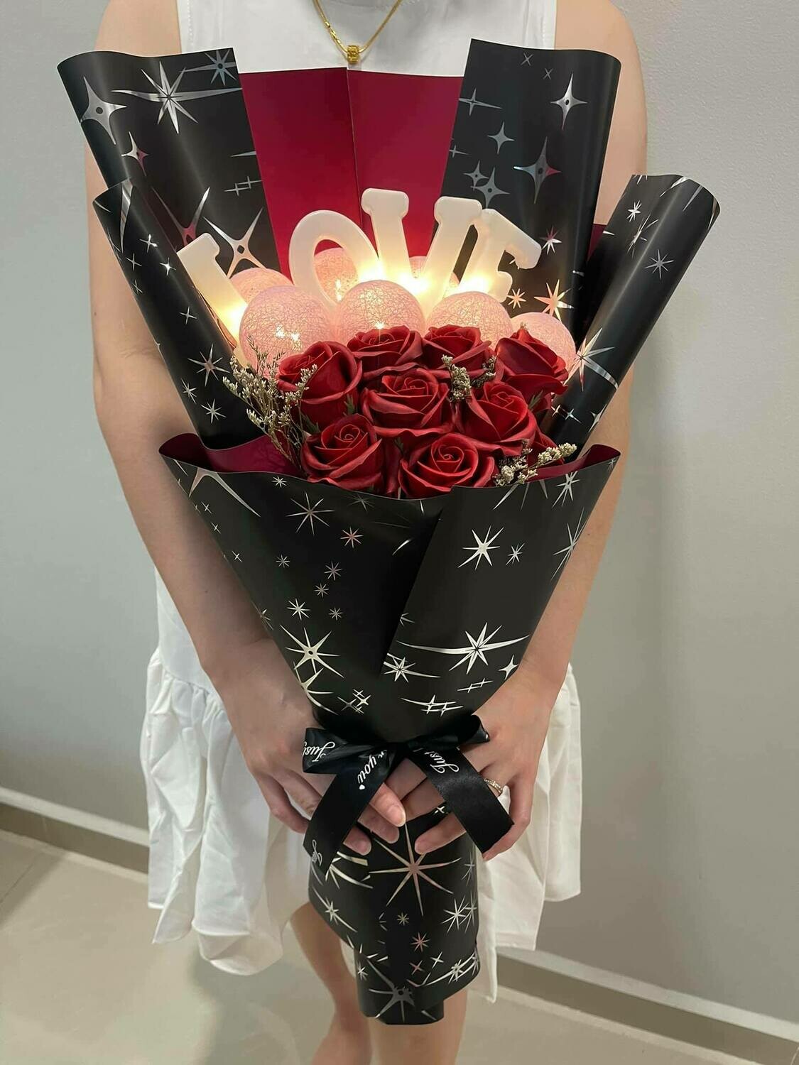 LOVE Red Roses Bouquet