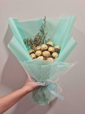 ​Ferrero Rocher Bouquet (Tiffany Blue)