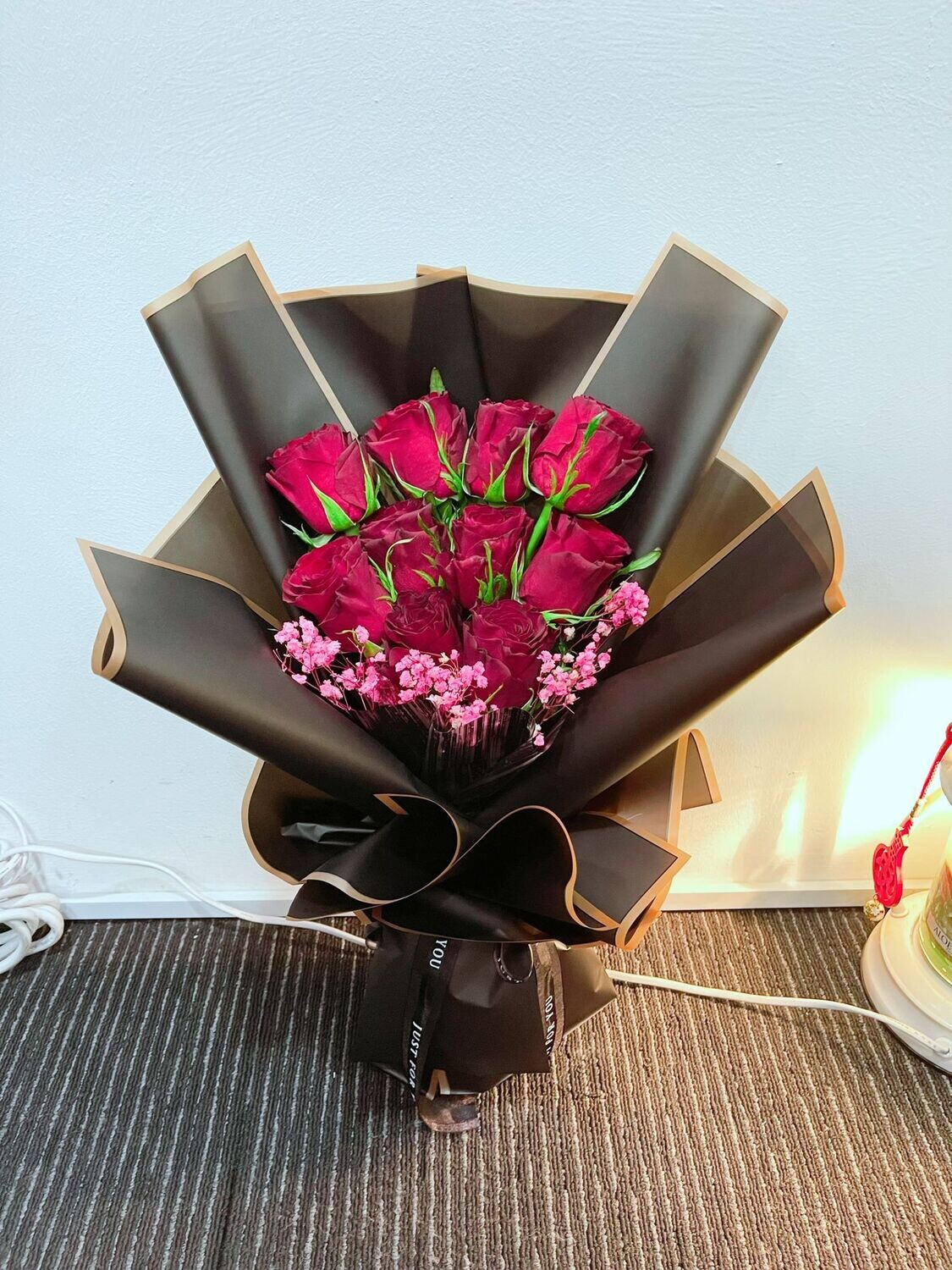 10 Stalks Fresh Roses with pink baby breath bouquet