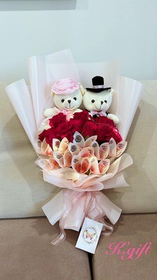 10 Stalks Fresh Roses with Wedding bear bouquet (add money note optional)