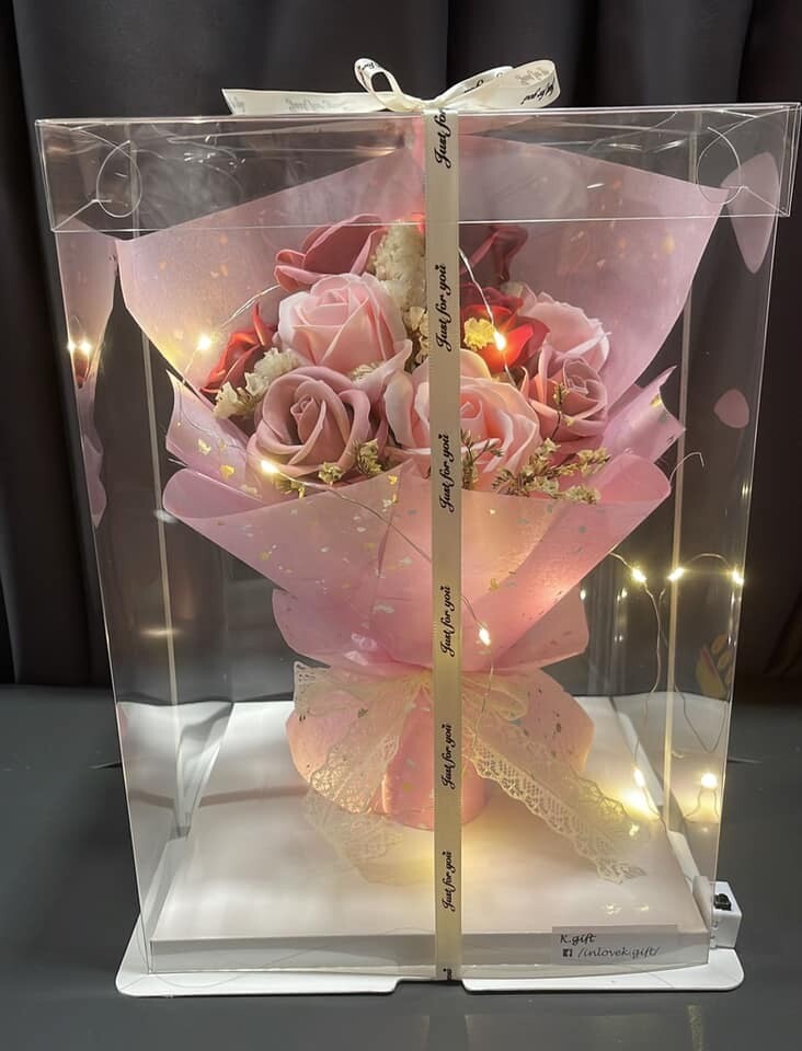 9 Stalk Soap Flower in Transparent Box