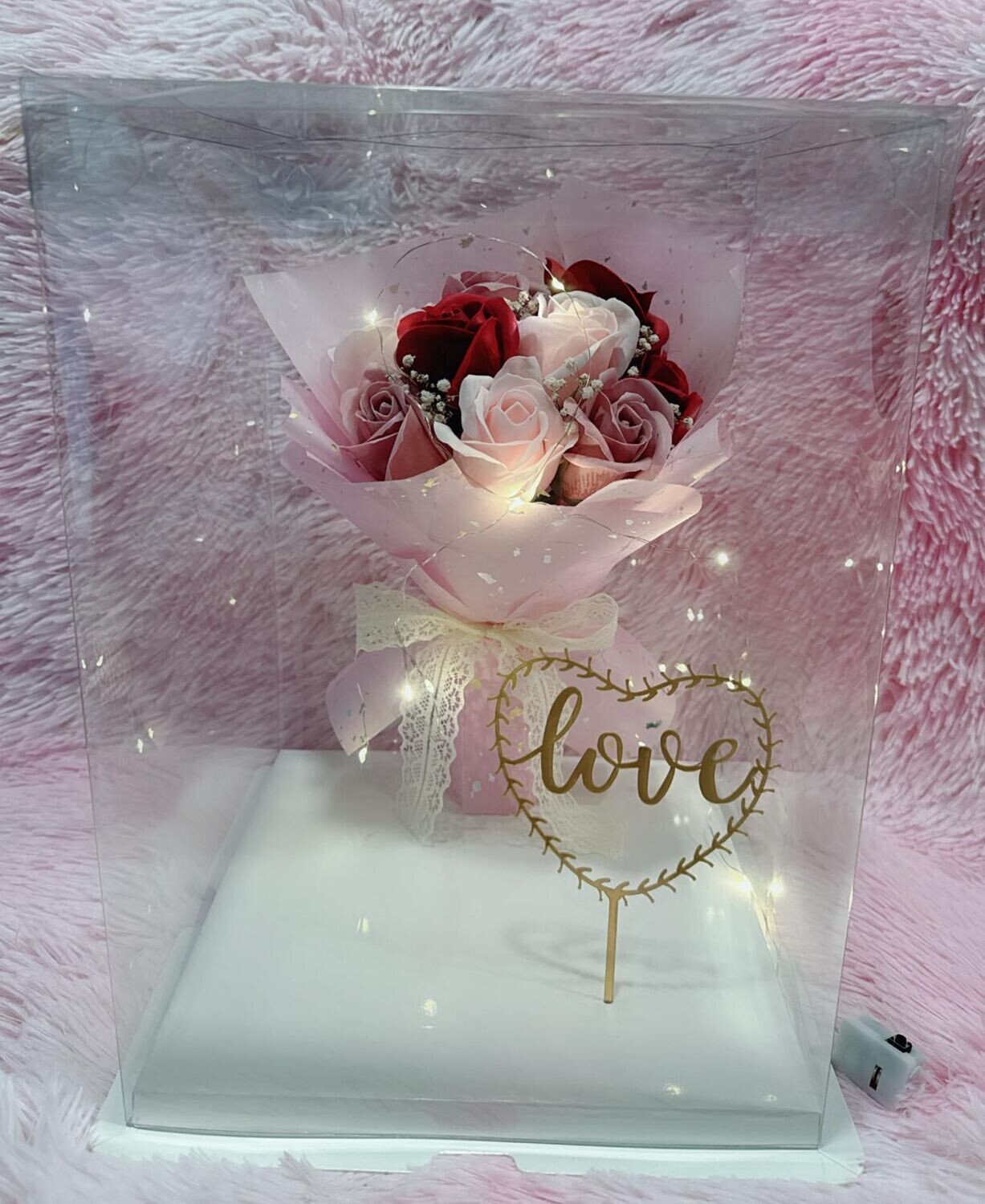 9 Stalk Soap Flower with heart shape tag in Transparent Box