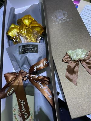 3 stalks Elegant Gold foil plated roses bouquet with box