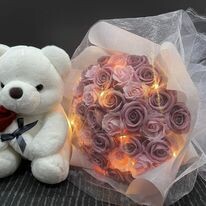 40 Stalk Pink Roses Bouquet with Free mini crown bouquet