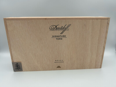 Davidoff Signature Toro Box of 25