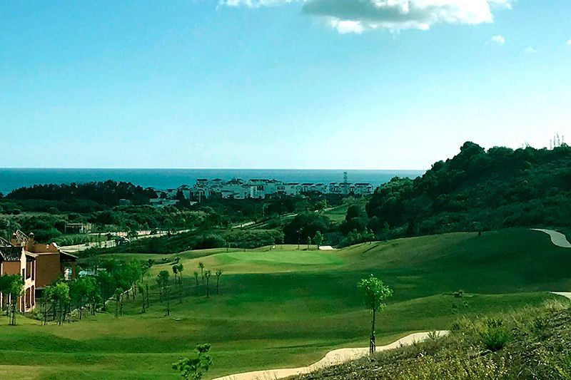 Azata Golf - Calle Salvador Fidalgo 6, E-29680 Estepona