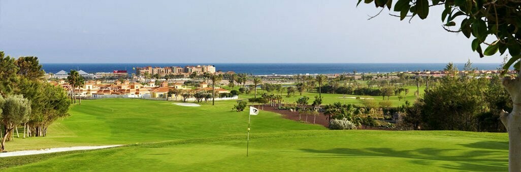 Fuerteventura Golf Club - Fuerteventura - inkl. 1 Token ( 30 Balle ) 1 Pull- Trolly