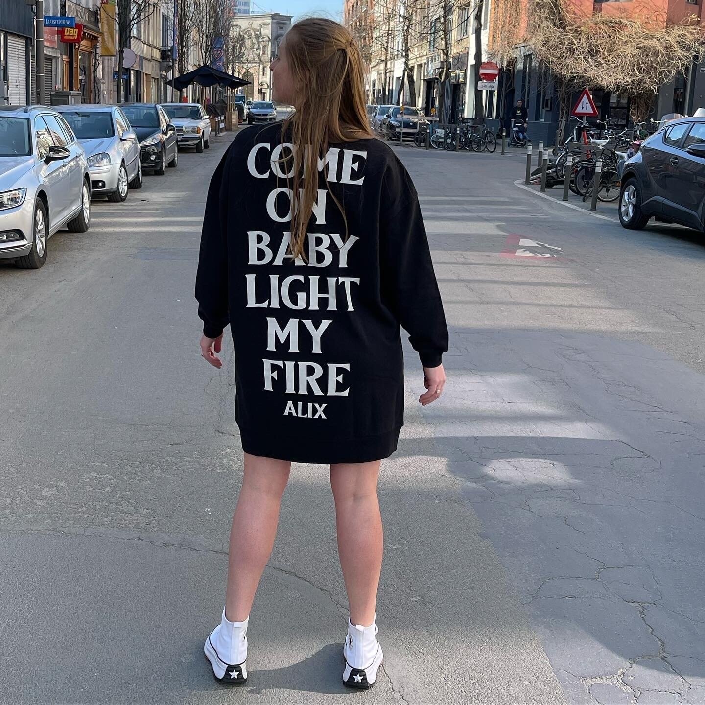 ALIX Knitted Oversized Bull Sweater Dress