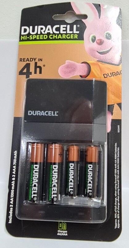 Duracell ​CEF14 Charger 45 Min