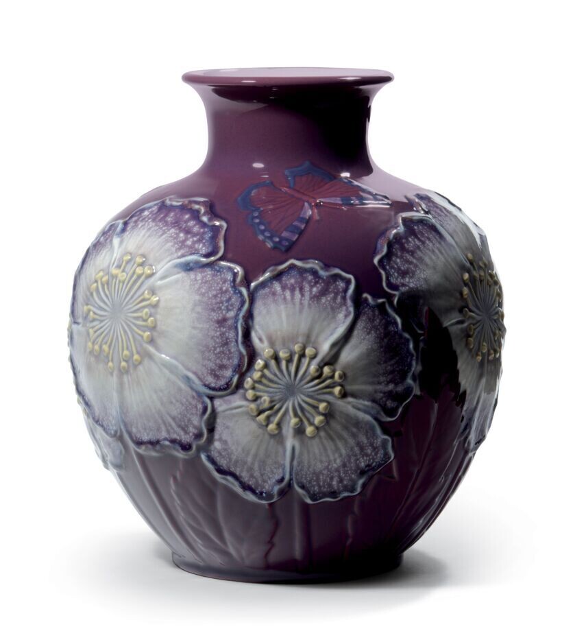 Lladro Poppy Flowers Vase. Limited Edition