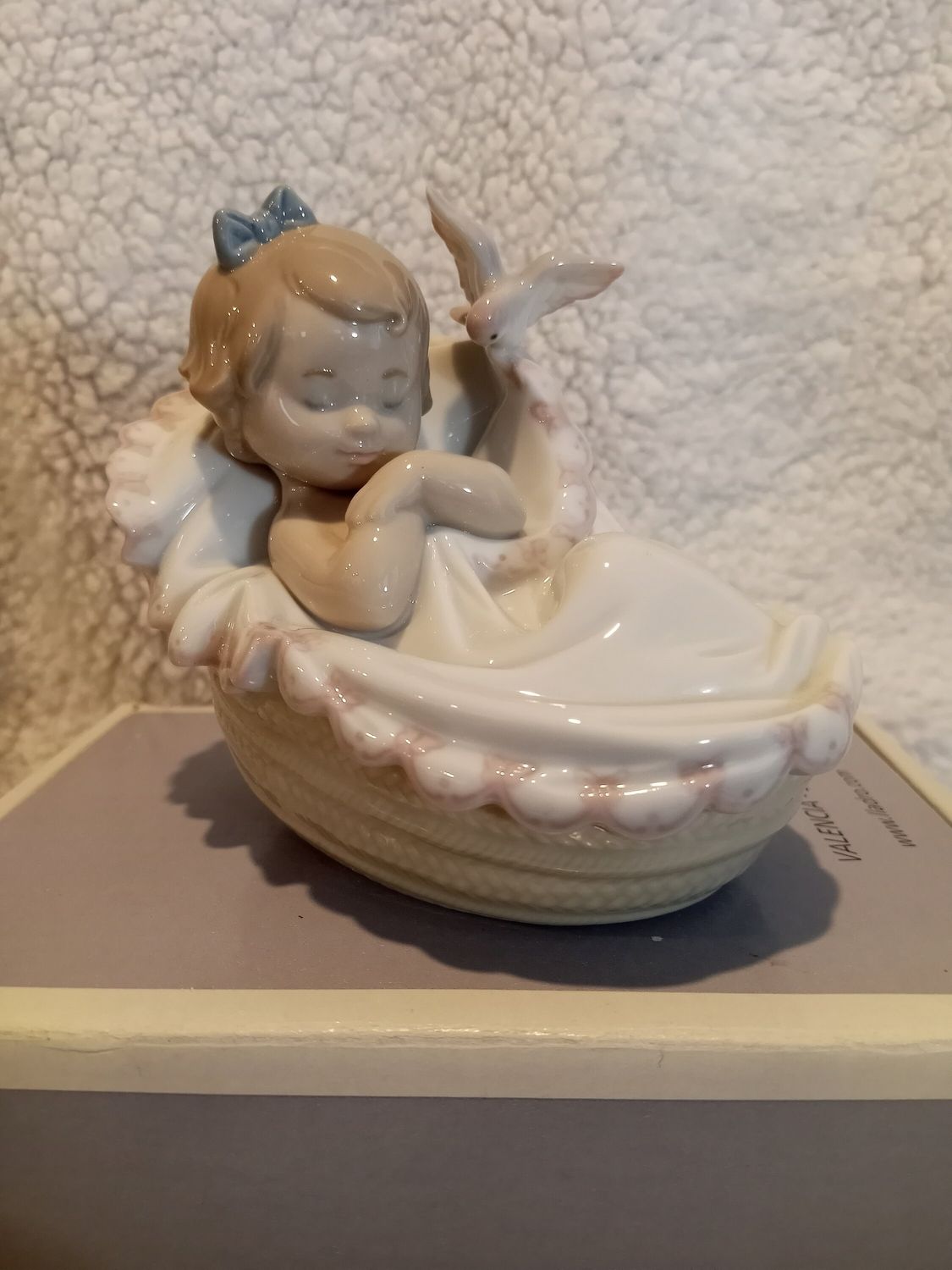 Lladro &quot;Comforting Dreams&quot; #6710