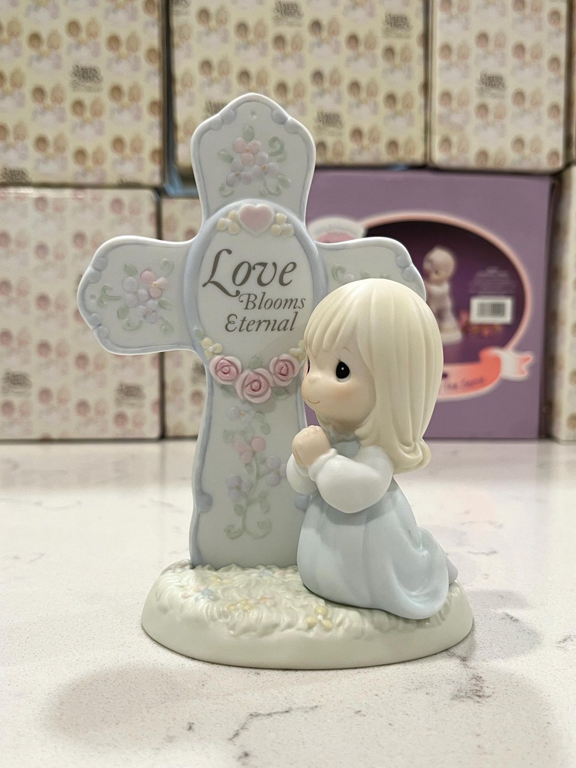 Precious Moments Love Blooms Eternal #127019
