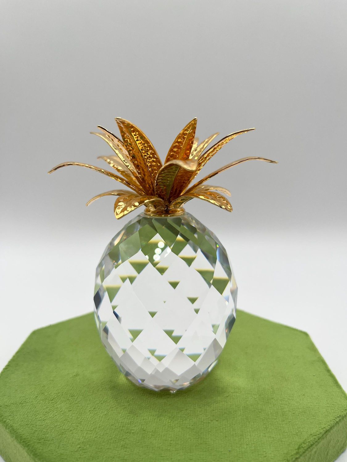 Swarovski Large Pineapple #7507-105-001 Chisel Leaves