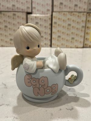 Precious Moments Dropping In for the Holidays #531952 Precious Moments Dropping In for the Holidays #531952