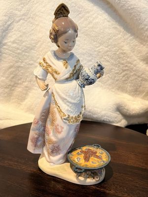 Lladro Making Paella #5254