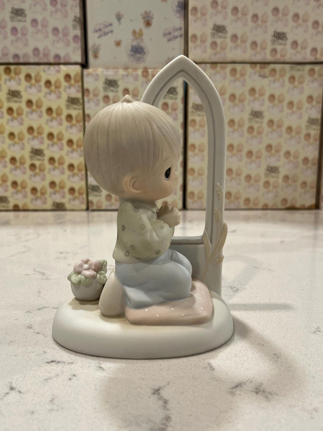 Precious Moments Worship the Lord 102229 Boy Figure Precious Moments Worship the Lord 102229 Boy Figure