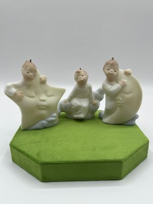 Lladro Golden Memories Baby Ornament Set